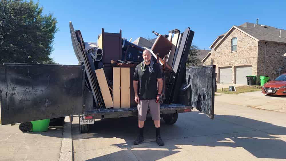 Residential Debris Removal image