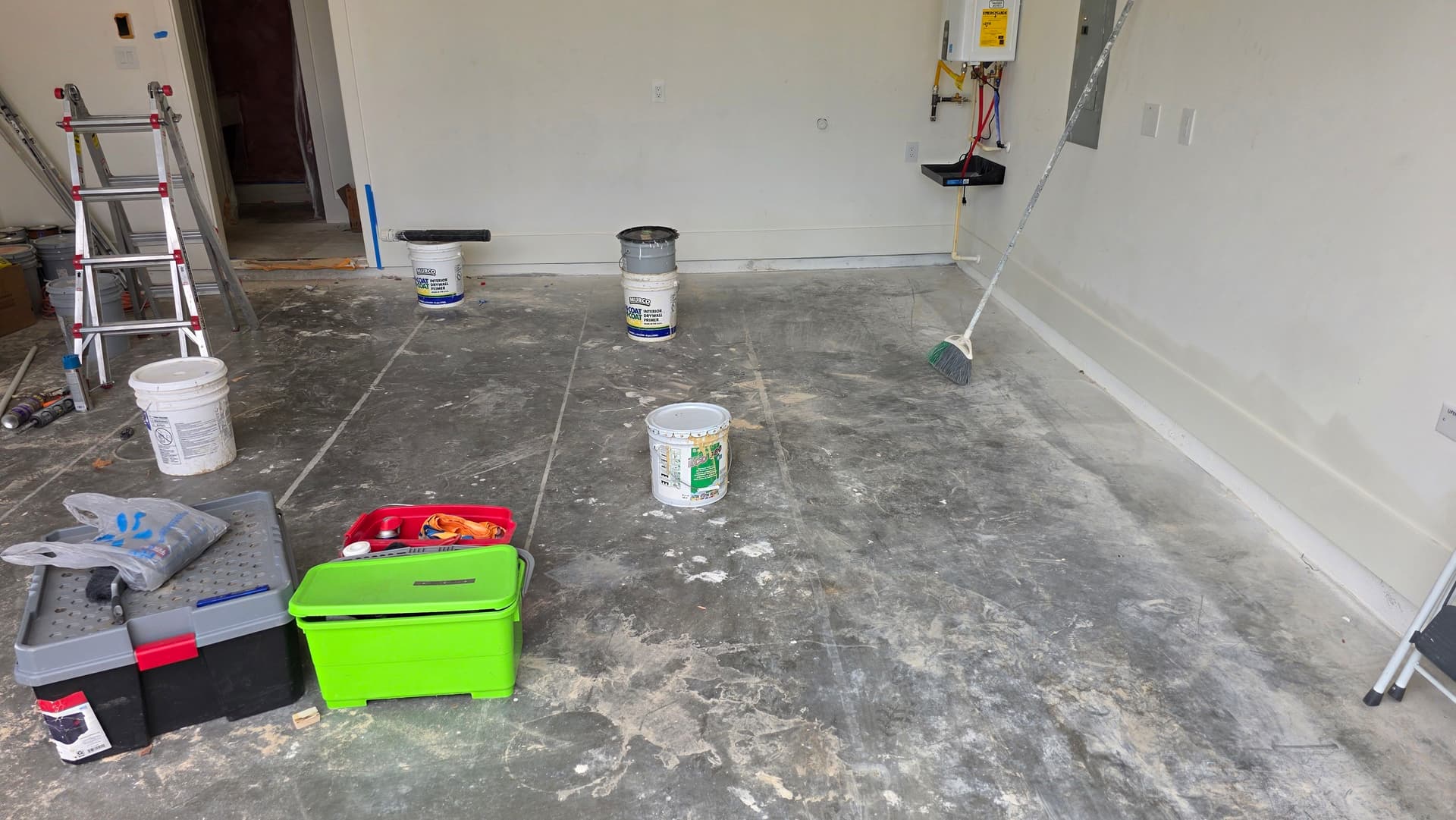 Gallery photos for New Home Construction Debris Removal in Dallas: Image #4