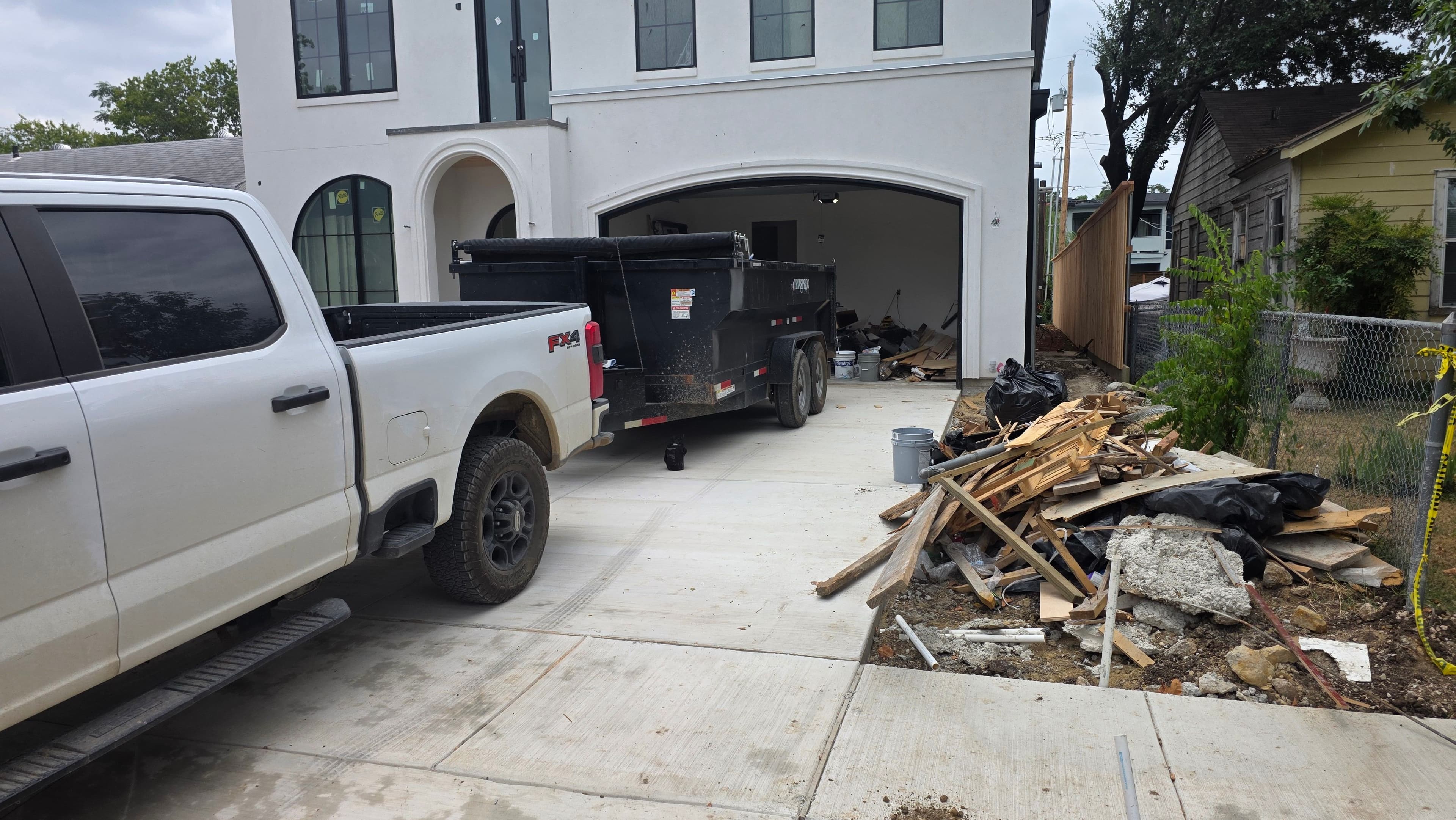 Project New Home Construction Debris Removal Done Right in Dallas image