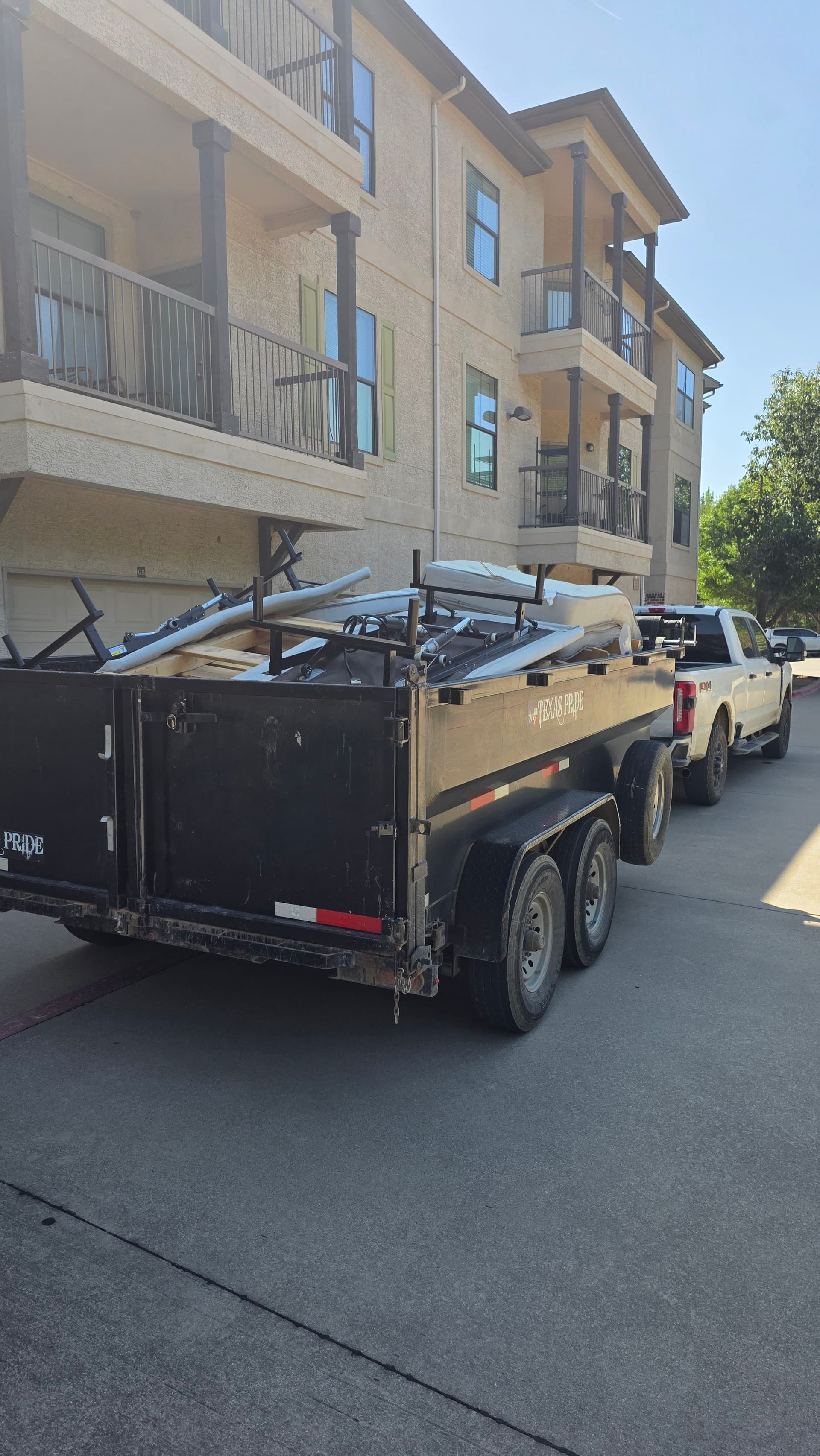 Gallery photos for Third-Floor Mattress Removal at a Frisco TX Senior Living Facility: Image #1