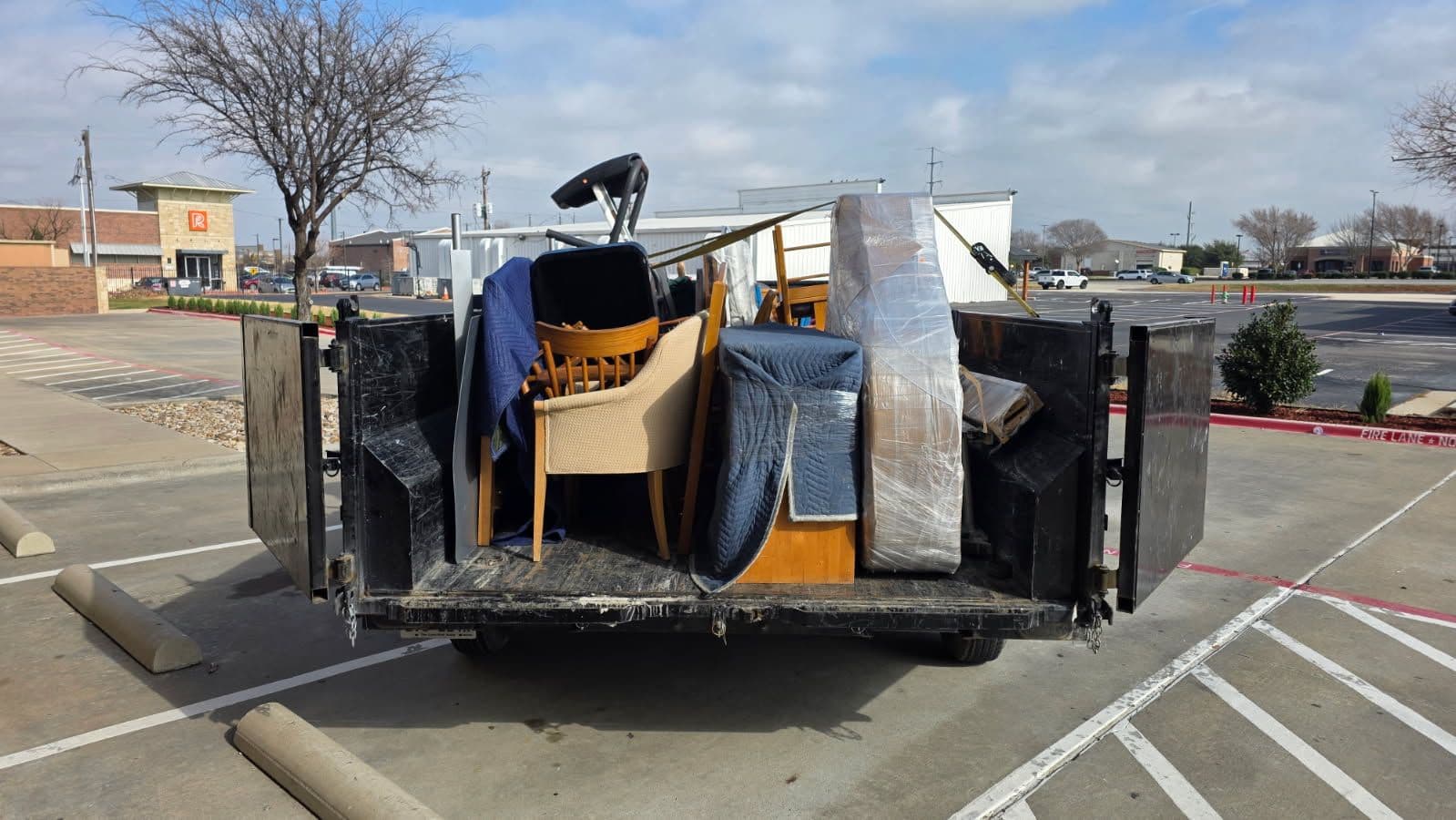 Gallery photos for Storage Unit Cleanout in Little Elm Texas: Image #2