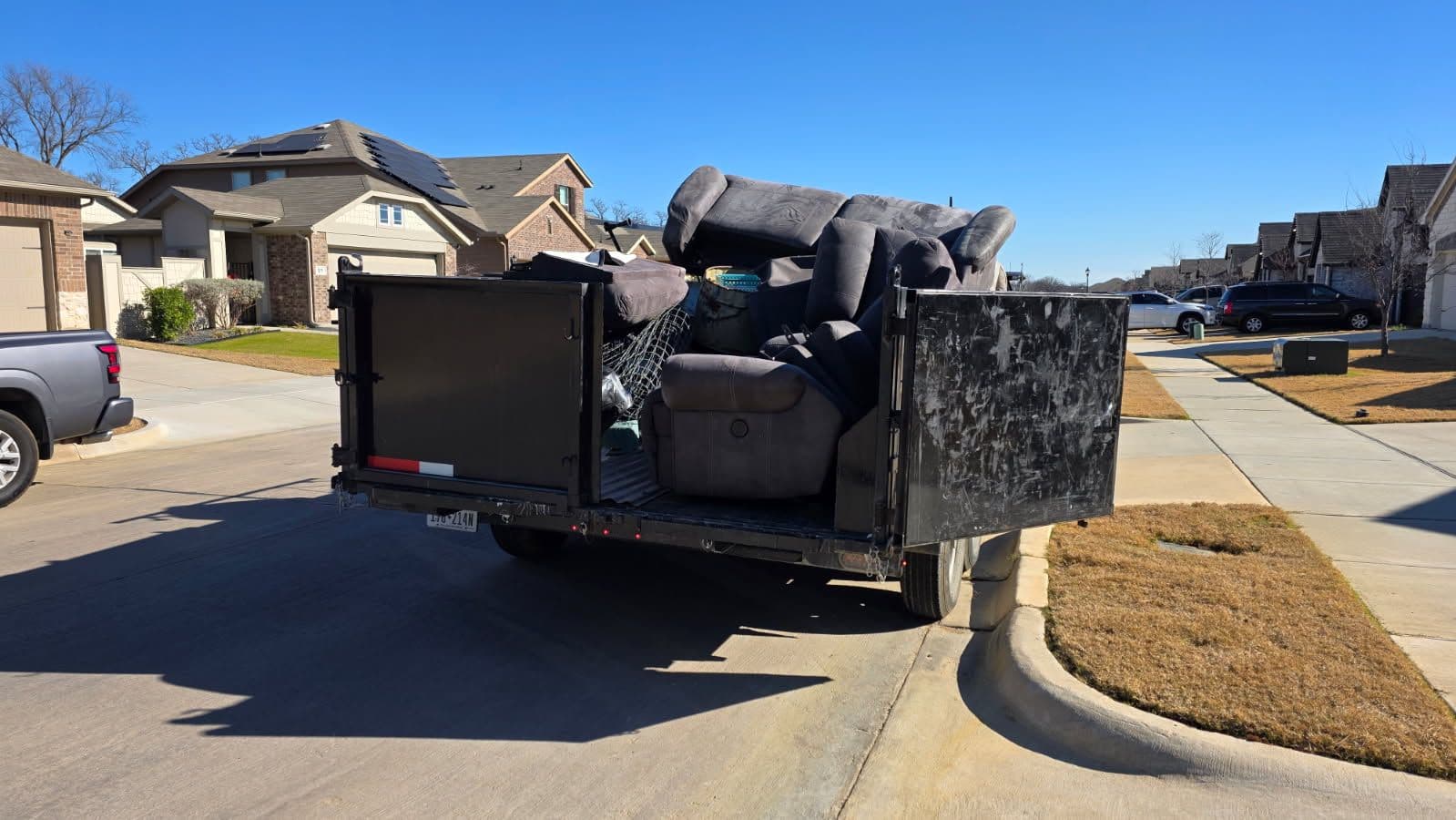 Gallery photos for Effortless Furniture Removal in Aubrey Texas: Image #1