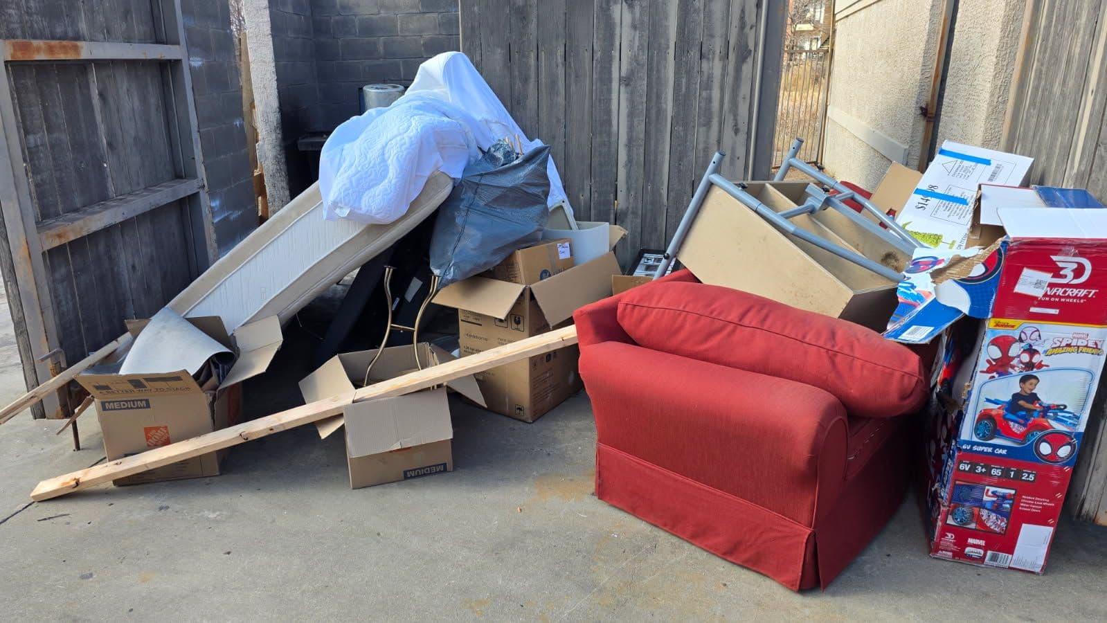 Dumpster Enclosure Cleanup in Frisco Texas