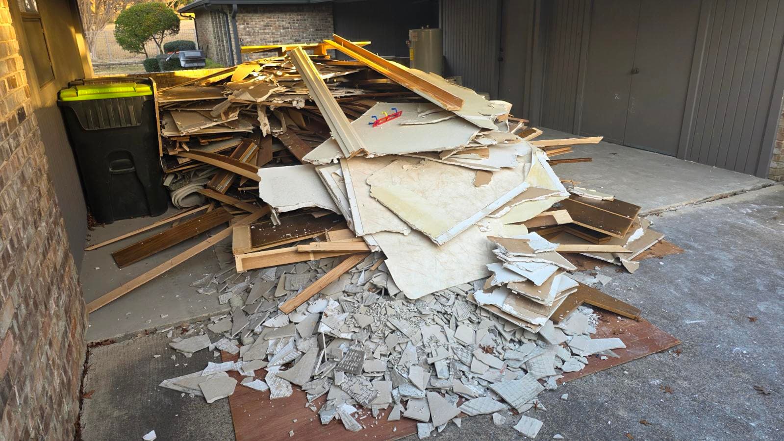 Gallery photos for Efficient Construction Debris Cleanup in Plano TX: Image #2