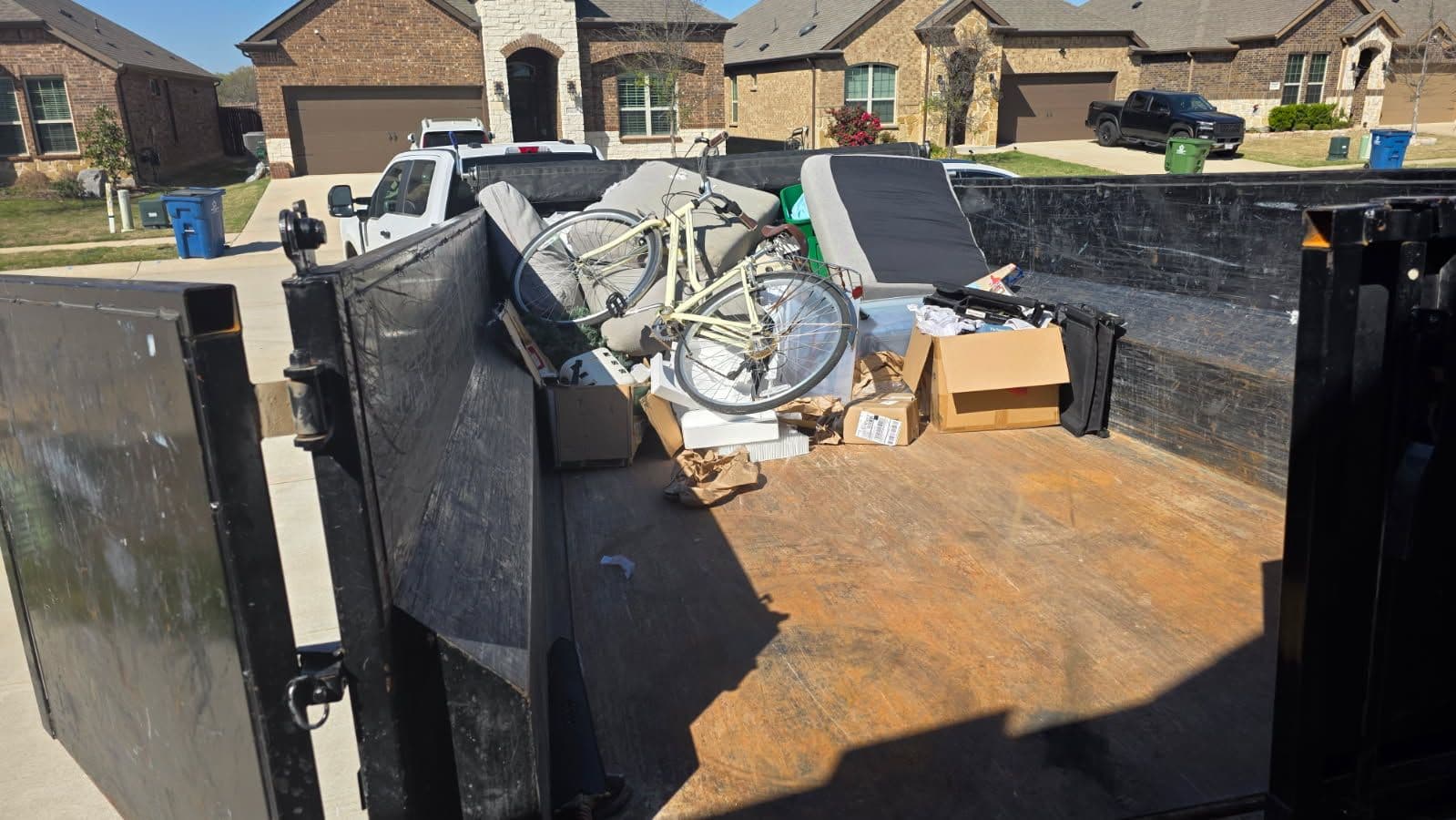 Gallery photos for Efficient Garage Cleanout in Aubrey, Texas: Image #2