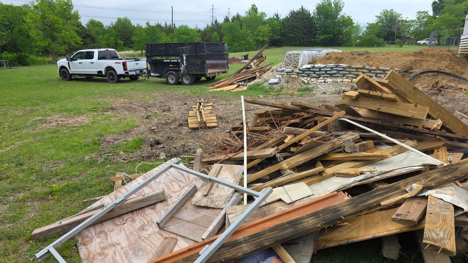 Project Deck Demolition Debris Hauled Out in Anna Texas image