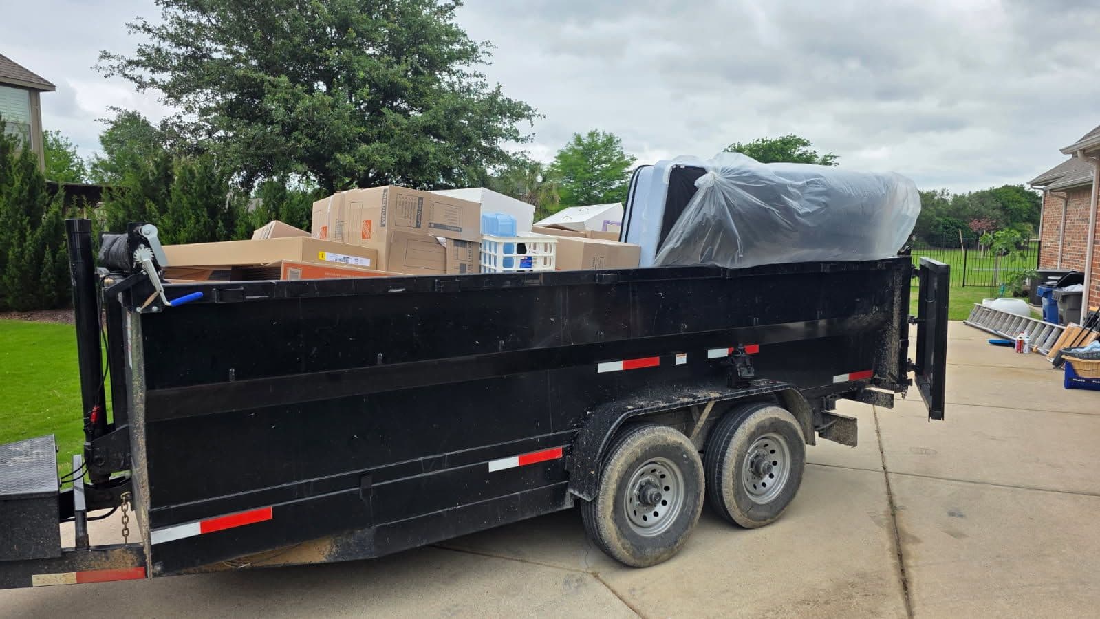 Gallery photos for Moving Day Cleanout and Donation Pickup in Allen TX: Image #1