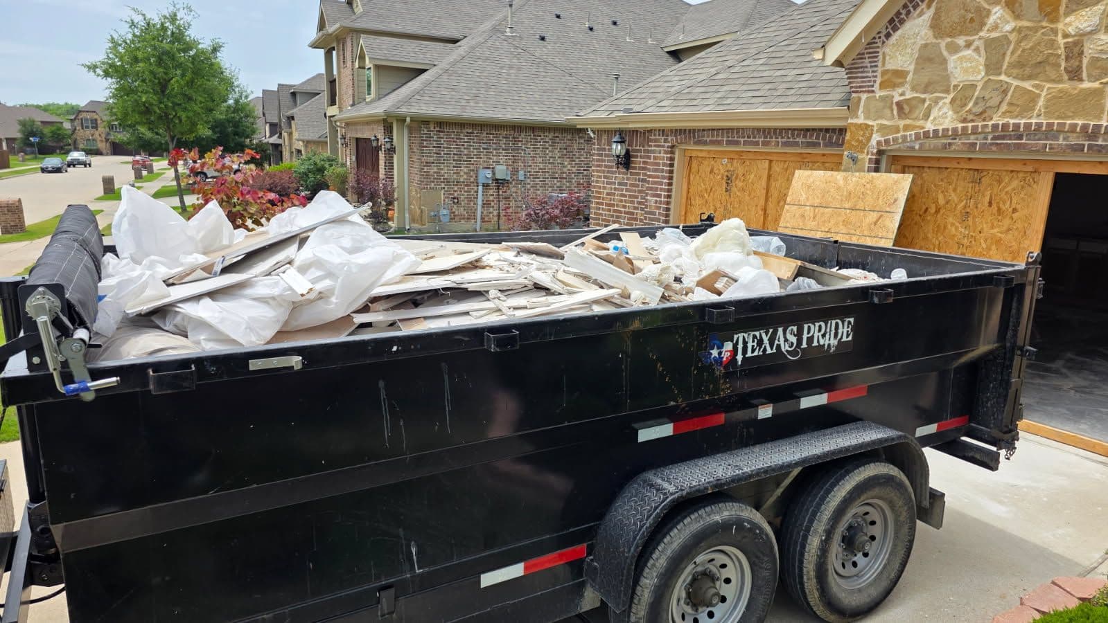 Gallery photos for Wylie Garage Construction Debris Removal Done Right: Image #2