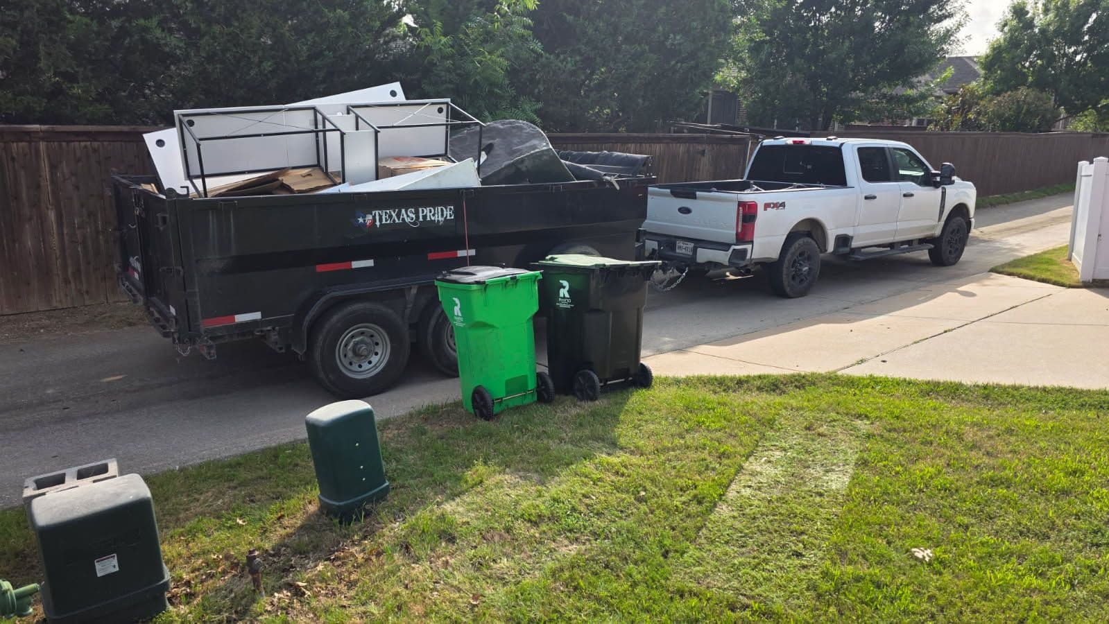 Gallery photos for Bulk Trash Removal Done Right in Savannah TX: Image #1