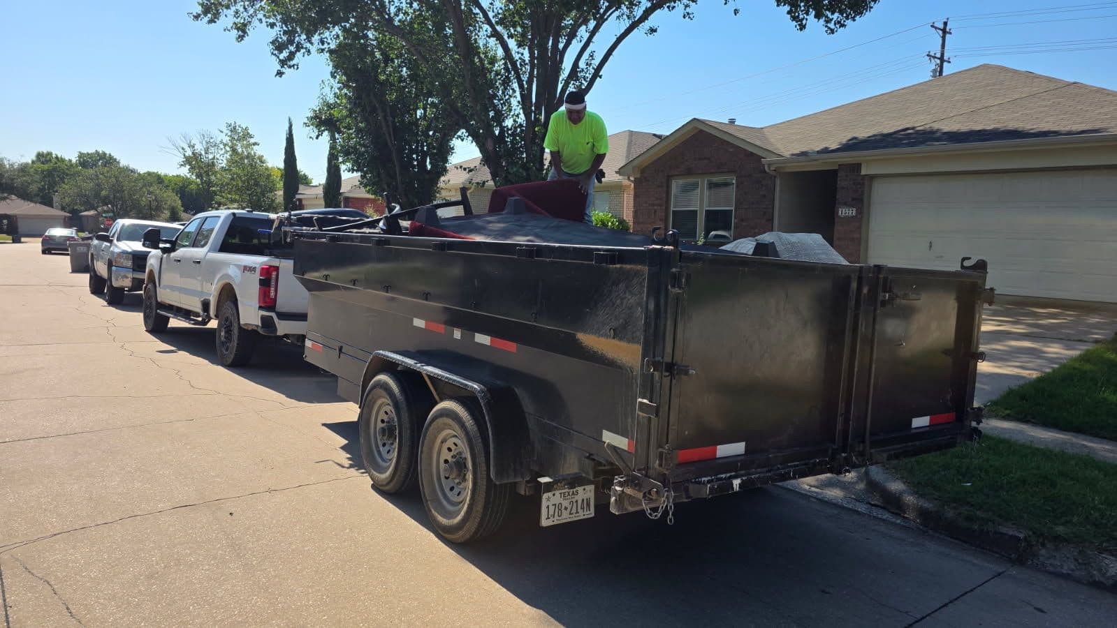 Gallery photos for Bulky Furniture Removal Done Right in Little Elm: Image #1