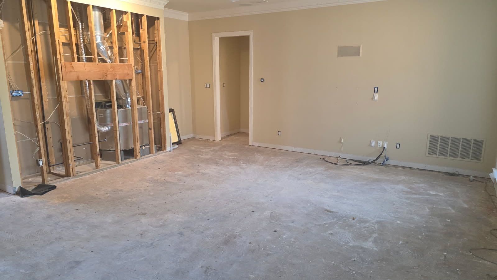 Gallery photos for Efficient Junk Removal in Plano Transforming Spaces: Image #1