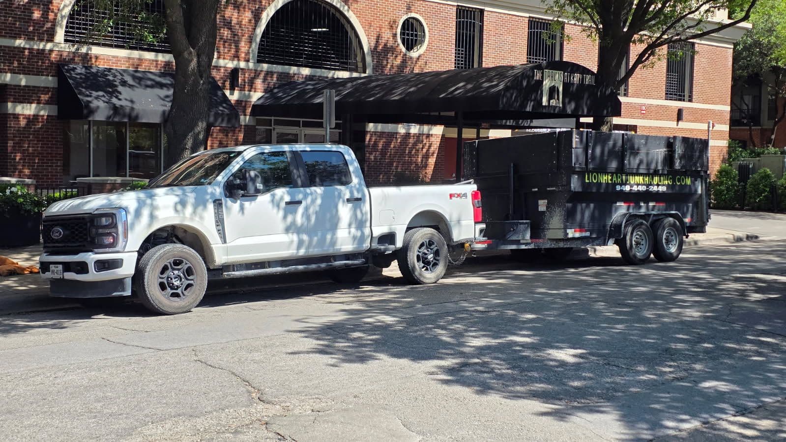 Efficient Dallas Junk Removal with Lionheart