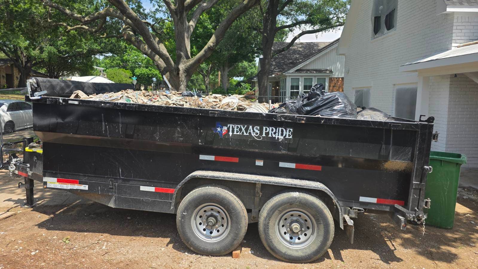 Gallery photos for Efficient Construction Debris Removal in Dallas: Image #3