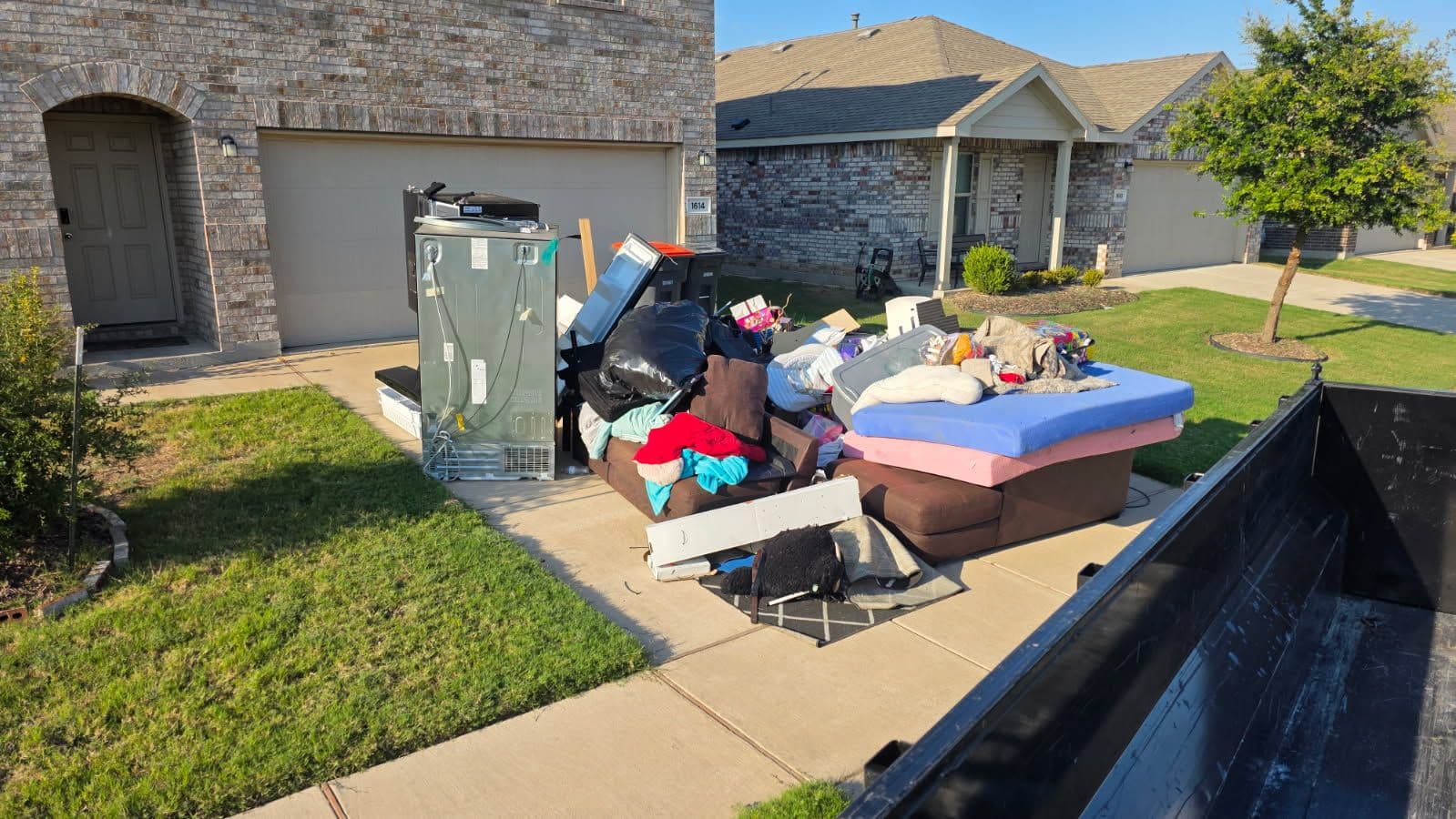 Gallery photos for Comprehensive Junk Removal in Anna TX: Image #1