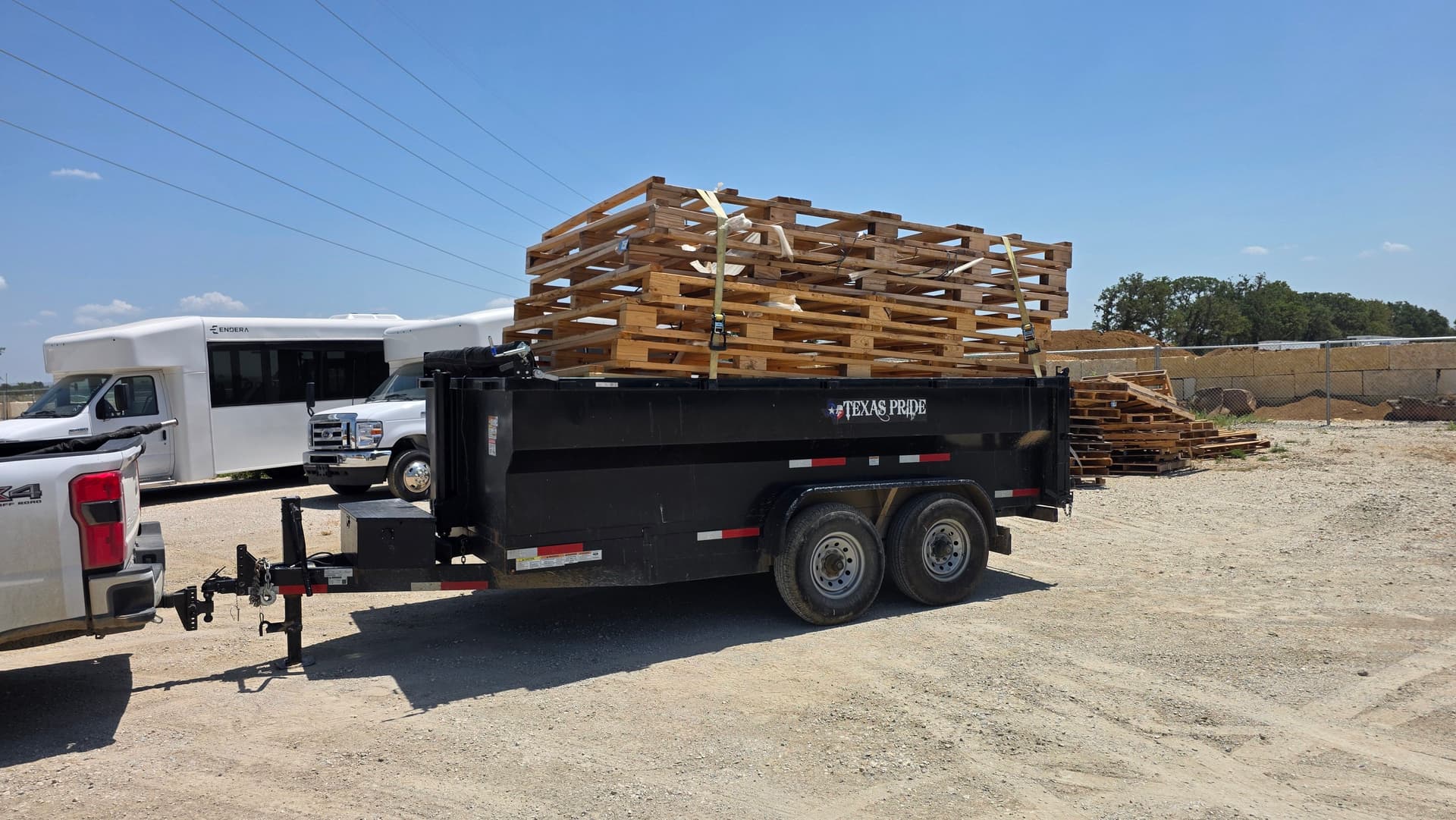 Gallery photos for Pallet Removal Done Right in Krugerville: Image #2