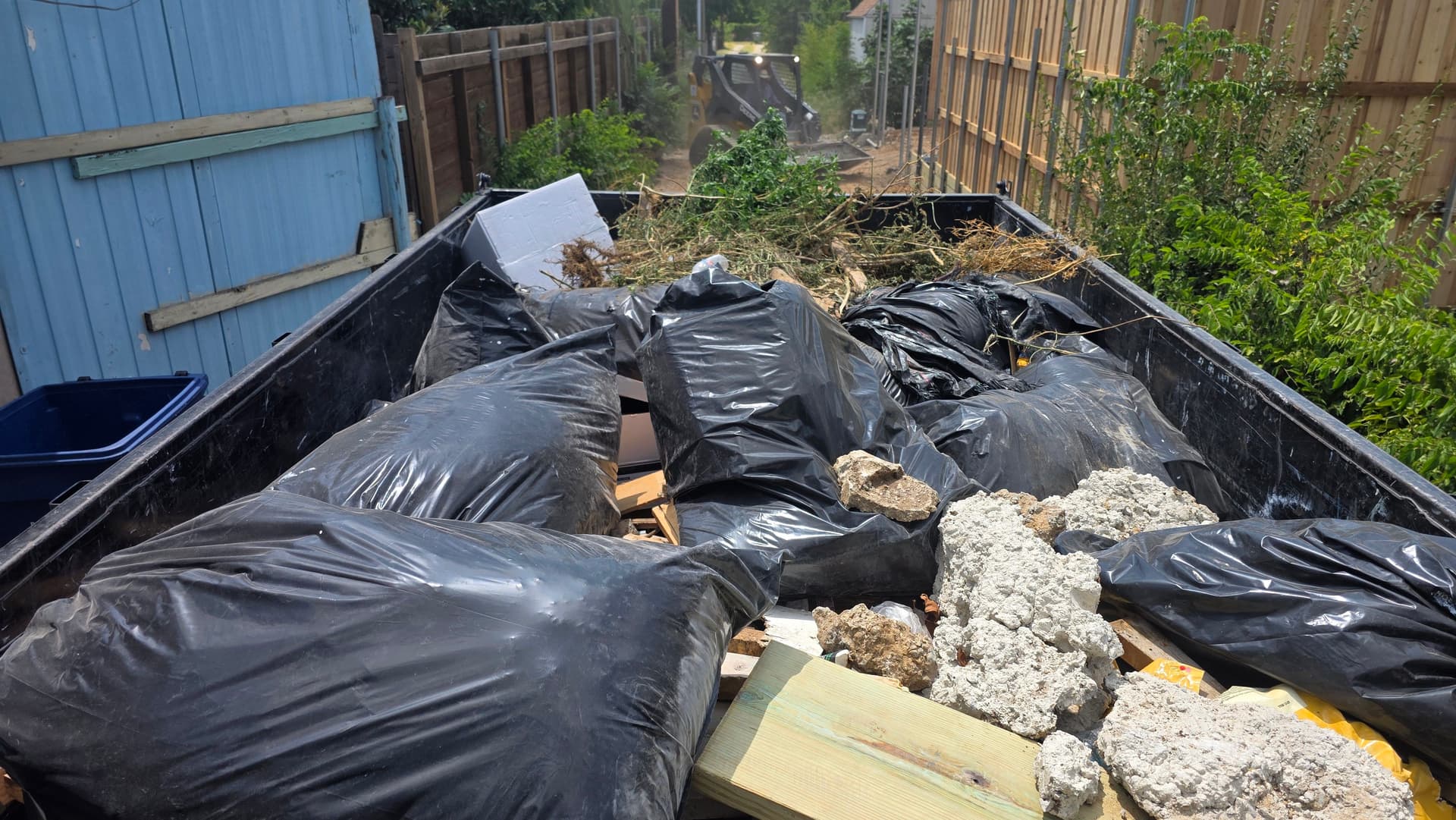 Gallery photos for New Home Construction Debris Removal Done Right in Dallas: Image #3