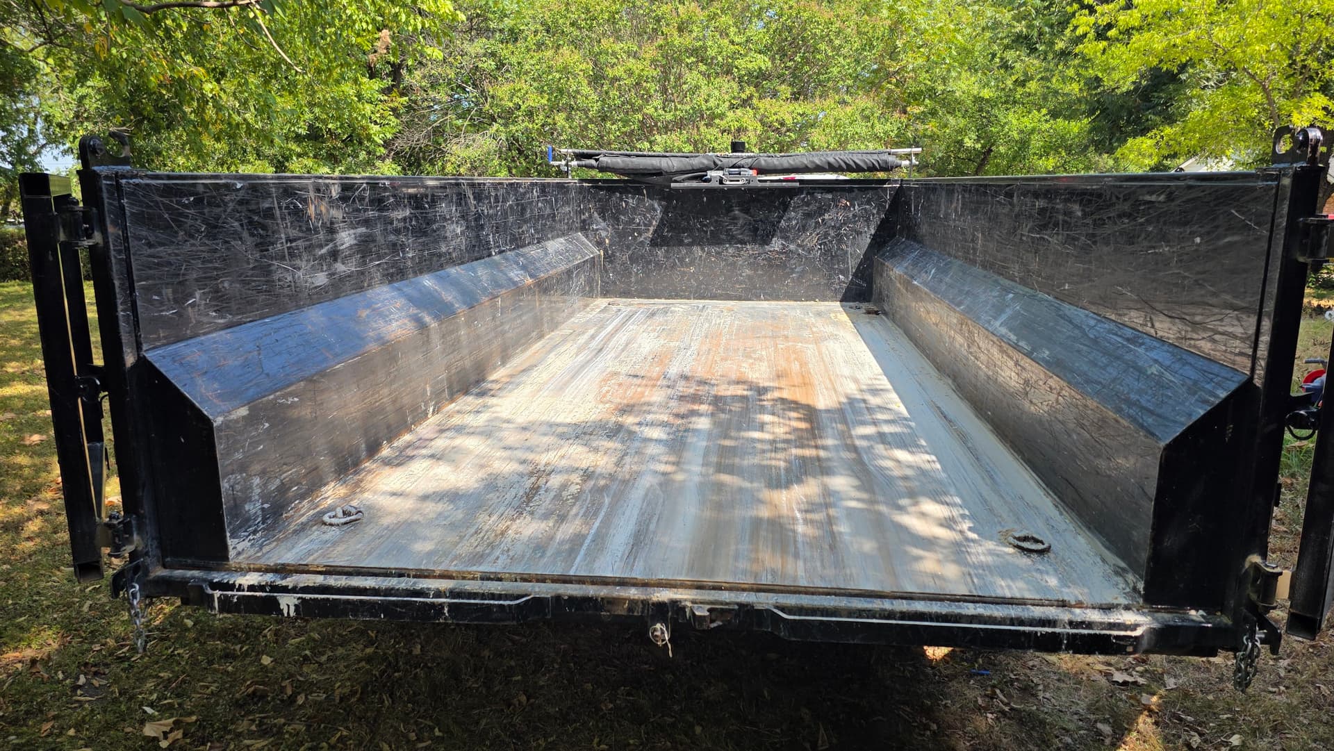 Gallery photos for 15-Yard Dumpster Rental Delivered in Pilot Point: Image #1
