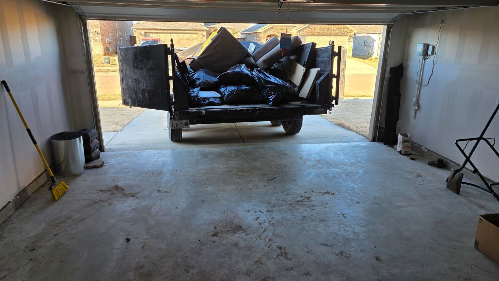 Gallery photos for Garage Cleanout and Junk Removal in Pilot Point: Image #2