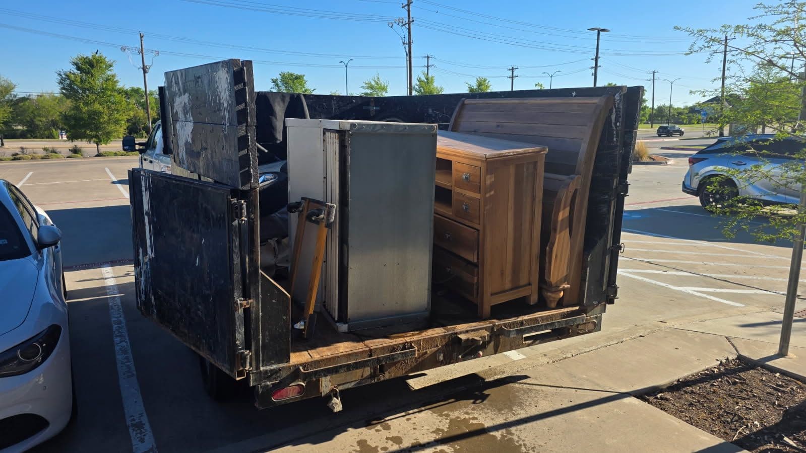 Gallery photos for Commercial Appliance and Furniture Removal in Frisco Texas: Image #1
