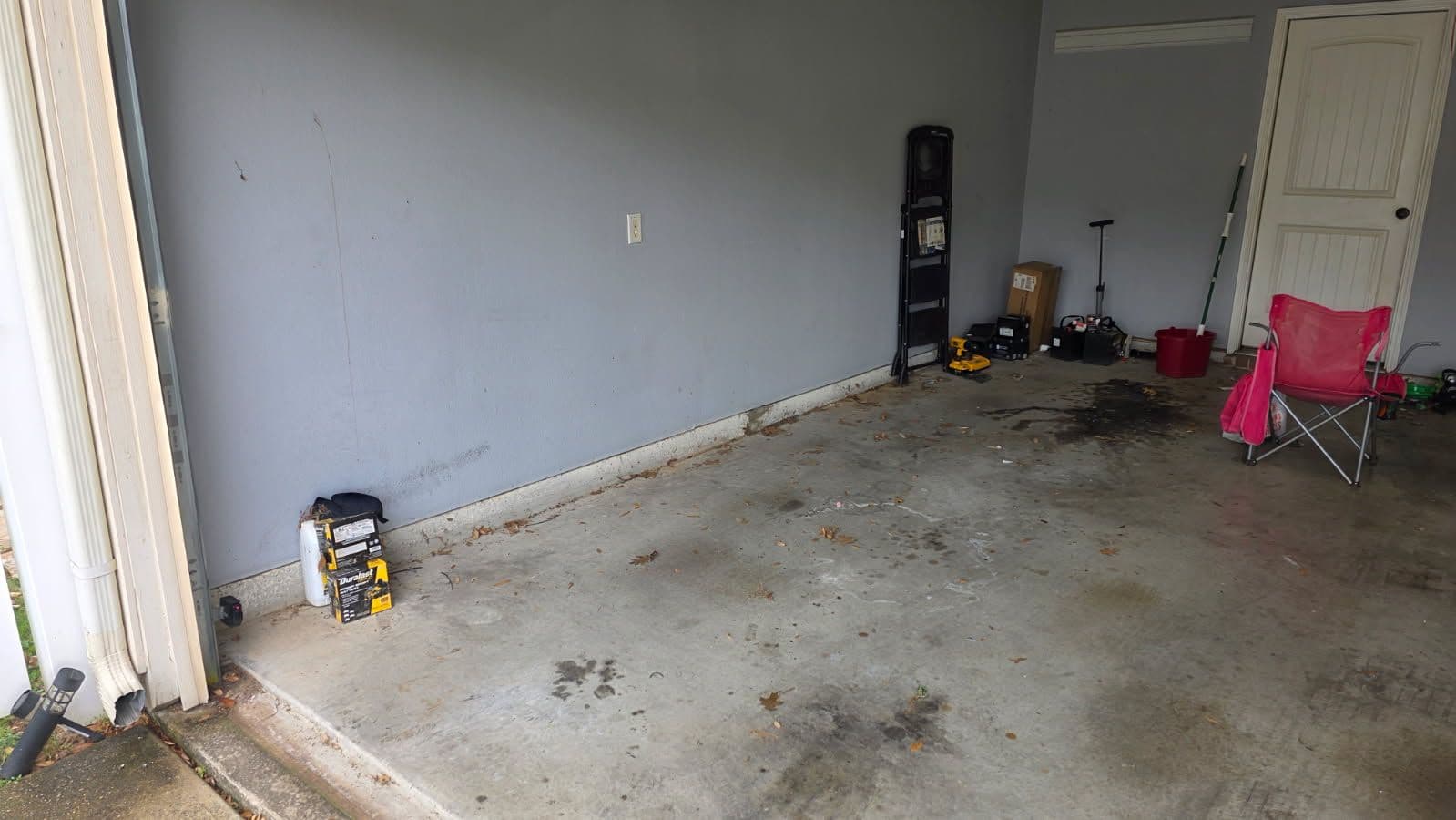Gallery photos for Garage Cleanout in Savannah Texas Gets the Job Done: Image #1